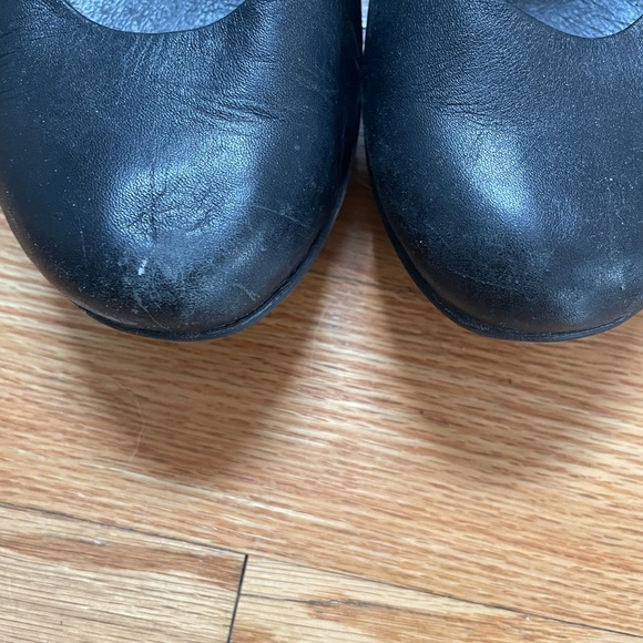 Black Dansko Velcro Ankle Mary Jane - Picture 2 of 6